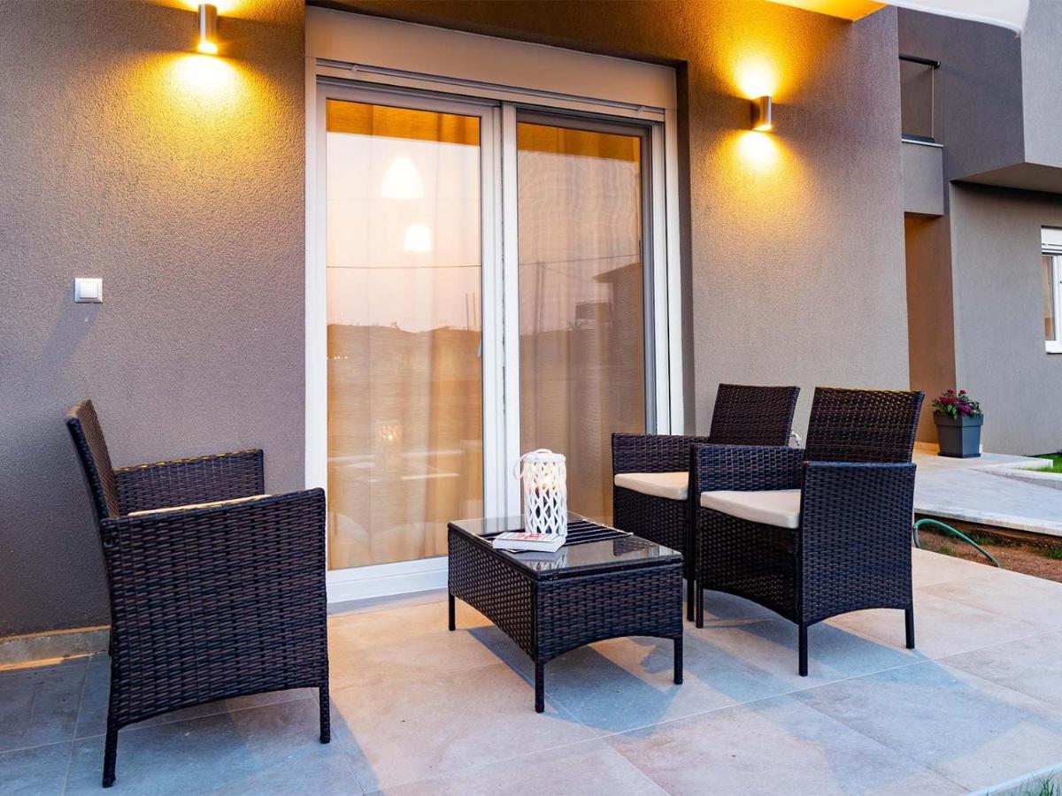Kiosse Maisons By Travelpro Services Nea Flogita Halkidiki Exterior photo