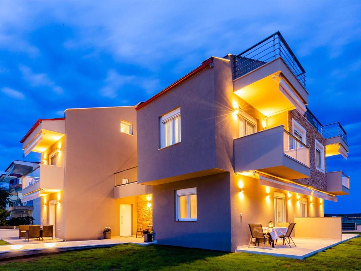 Kiosse Maisons By Travelpro Services Nea Flogita Halkidiki Exterior photo